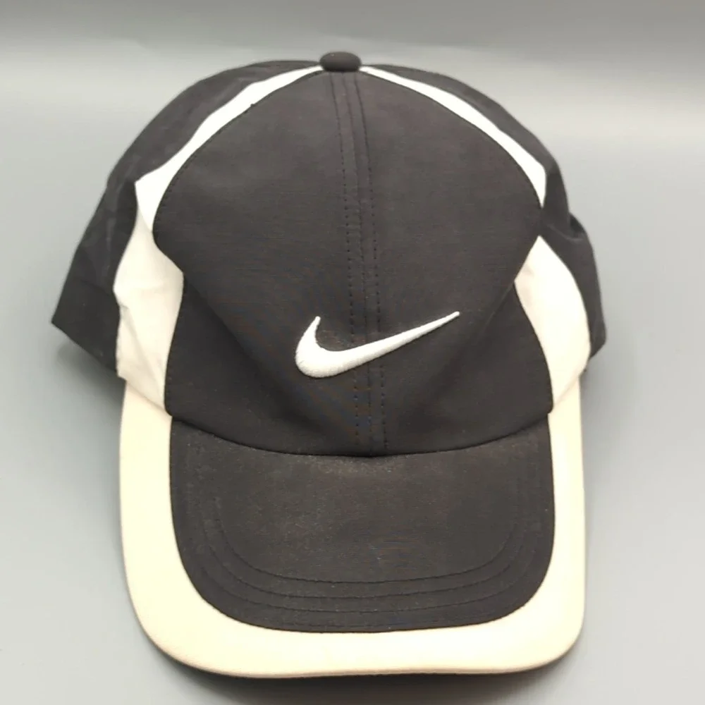 Nike Golf Hat Cap Strapback OSFA Two Tone Black White Vintage Y2K Center Swoosh